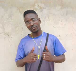 Alma Fofera  - Limpa Sapato (Feat.Guarra Q Kuia & DjNatural)